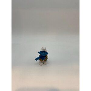 Vintage Peyo Smurf Gold Wreath PVC Figurine Toy